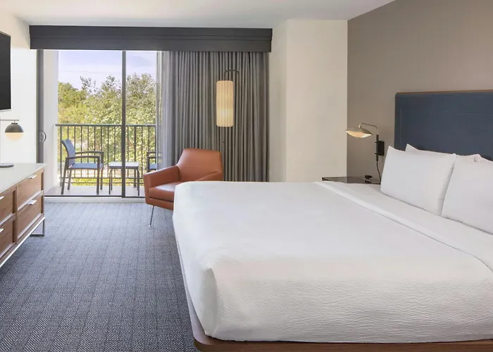 Courtyard By Marriott Fort Lauderdale East / Lauderdale-By-The-Sea